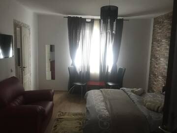 Фото номера Стандартный двухместный номер с 1 кроватью Гостевой дом Casa Relax г. Văleni 3